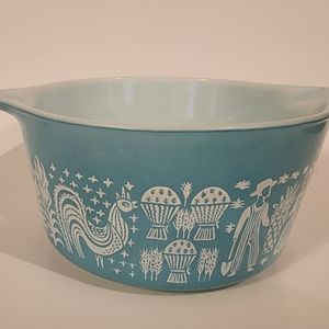 Vintage Pyrex Turquoise Aqua Amish Butterprint  1Qt Casserole Dish
